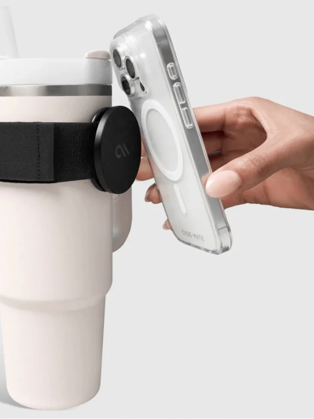 Case Mate Magnetic Phone Holder for Water Bottles - Black